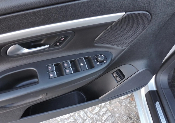 Volkswagen Eos cena 43777 przebieg: 97665, rok produkcji 2015 z Płońsk małe 781